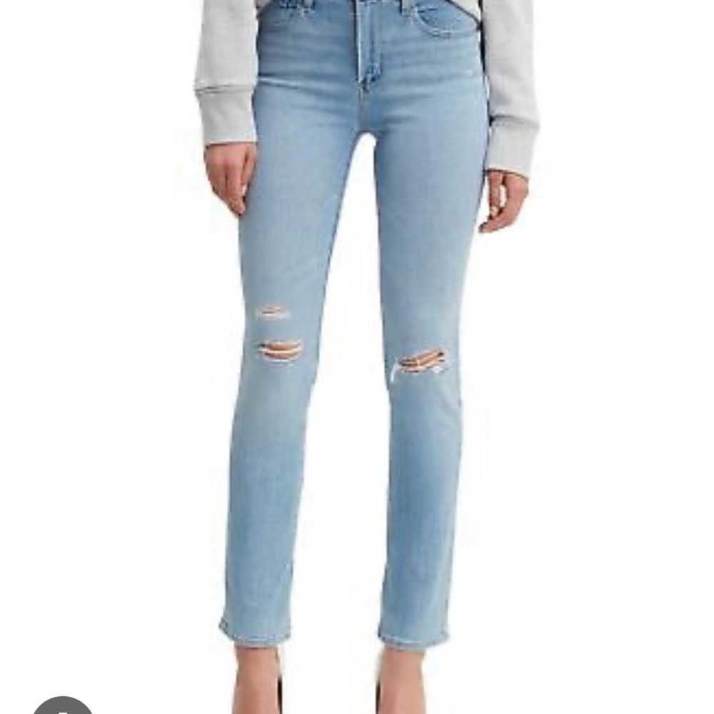 Levi’s 724 High Rise Straight Leg Distressed Jeans